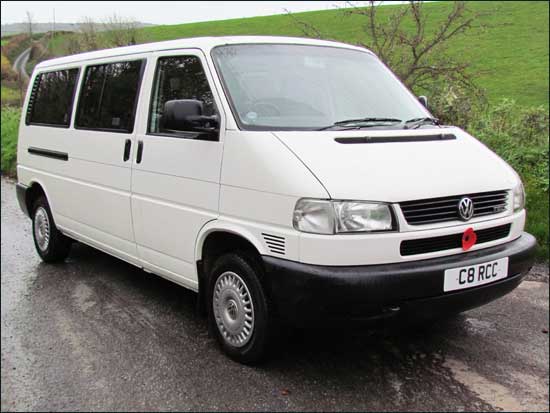 Caravelle Minibus